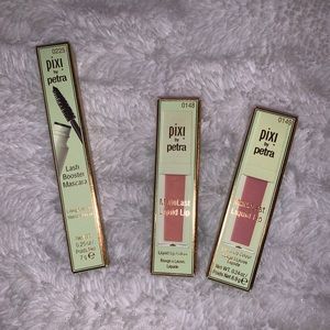Pixi by Petra Mascara & 2 Matte Lipstick Bundle 💄